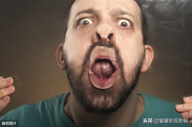 短视频的搞笑配乐
:最近看头条你们烦小编的背景音乐吗？对此有何看法？  第1张