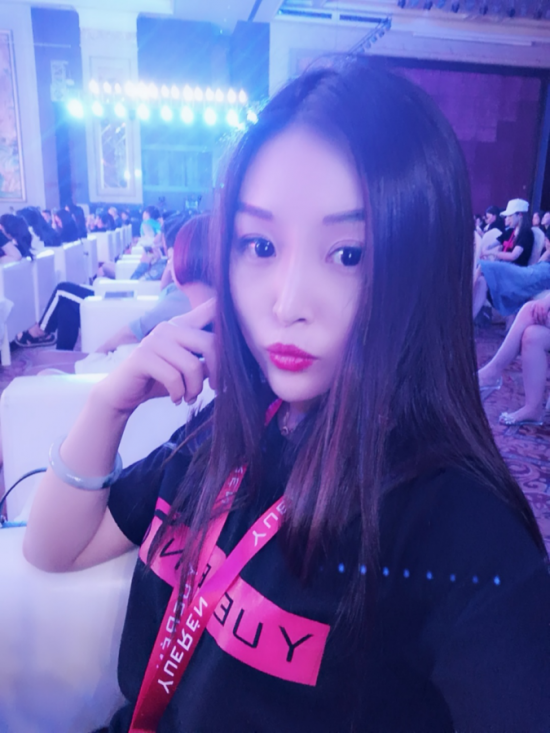 红人星球(红人星球是什么平台)  第1张