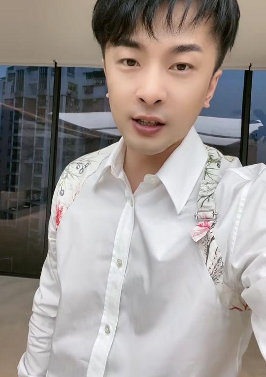 快手一哥(快手一哥一姐是谁)  第1张