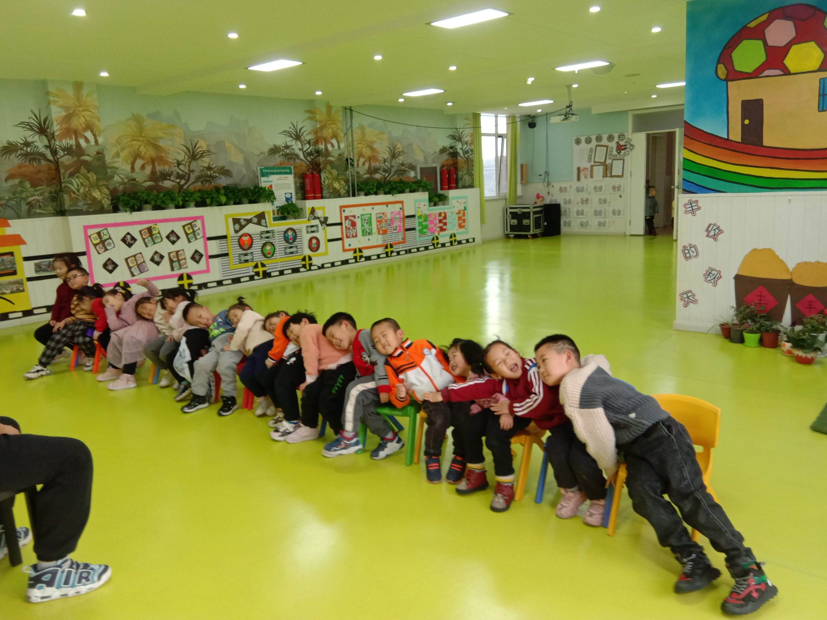 往下看精彩不断(往下来看精彩不断转下来看)  第2张